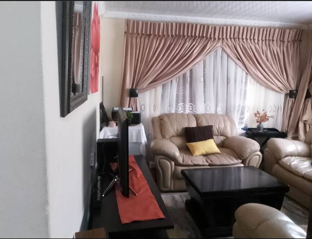 3 BEDROOM HOUSE FOR SALE IN ENNERDALE